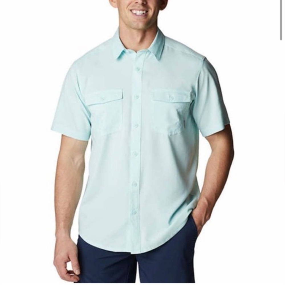 Columbia‎ Men's Short Sleeve Woven Shirt Features:      Omni-Shade™ UPF 4…